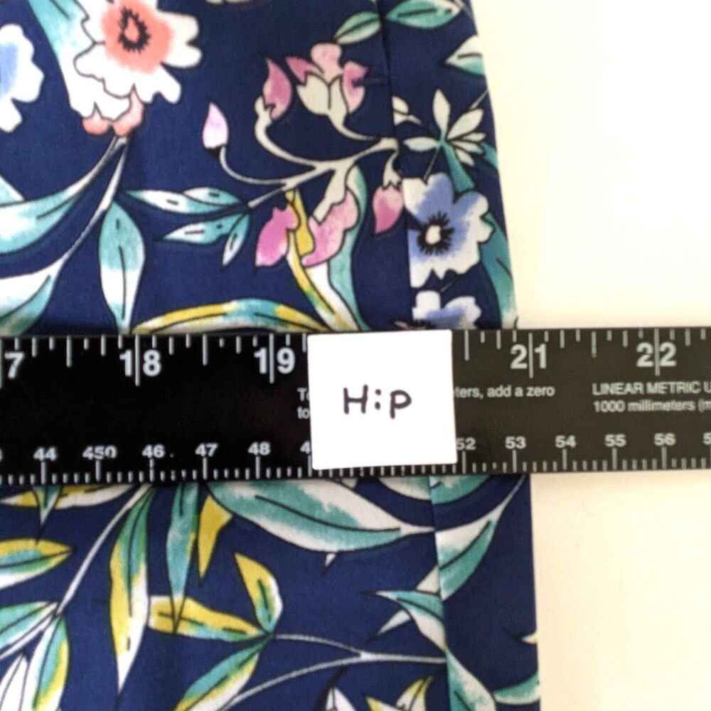 Talbots Floral A-Line Skirt 8 Blue Pink Pockets Elastic Waist Knee Length Spring - Picture 9 of 10